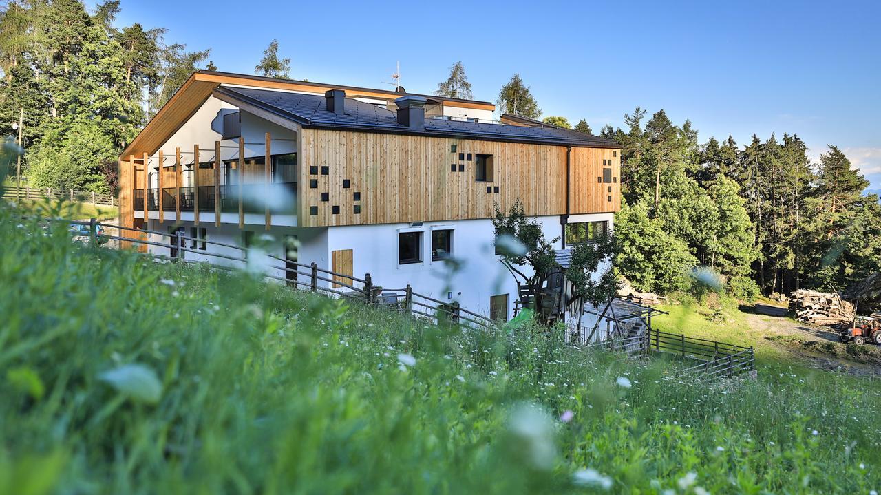 Hotel Ladurner Algund Exterior foto