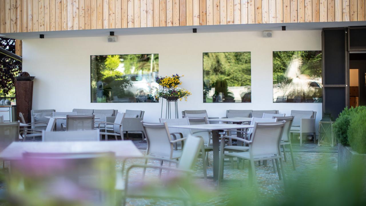 Hotel Ladurner Algund Exterior foto